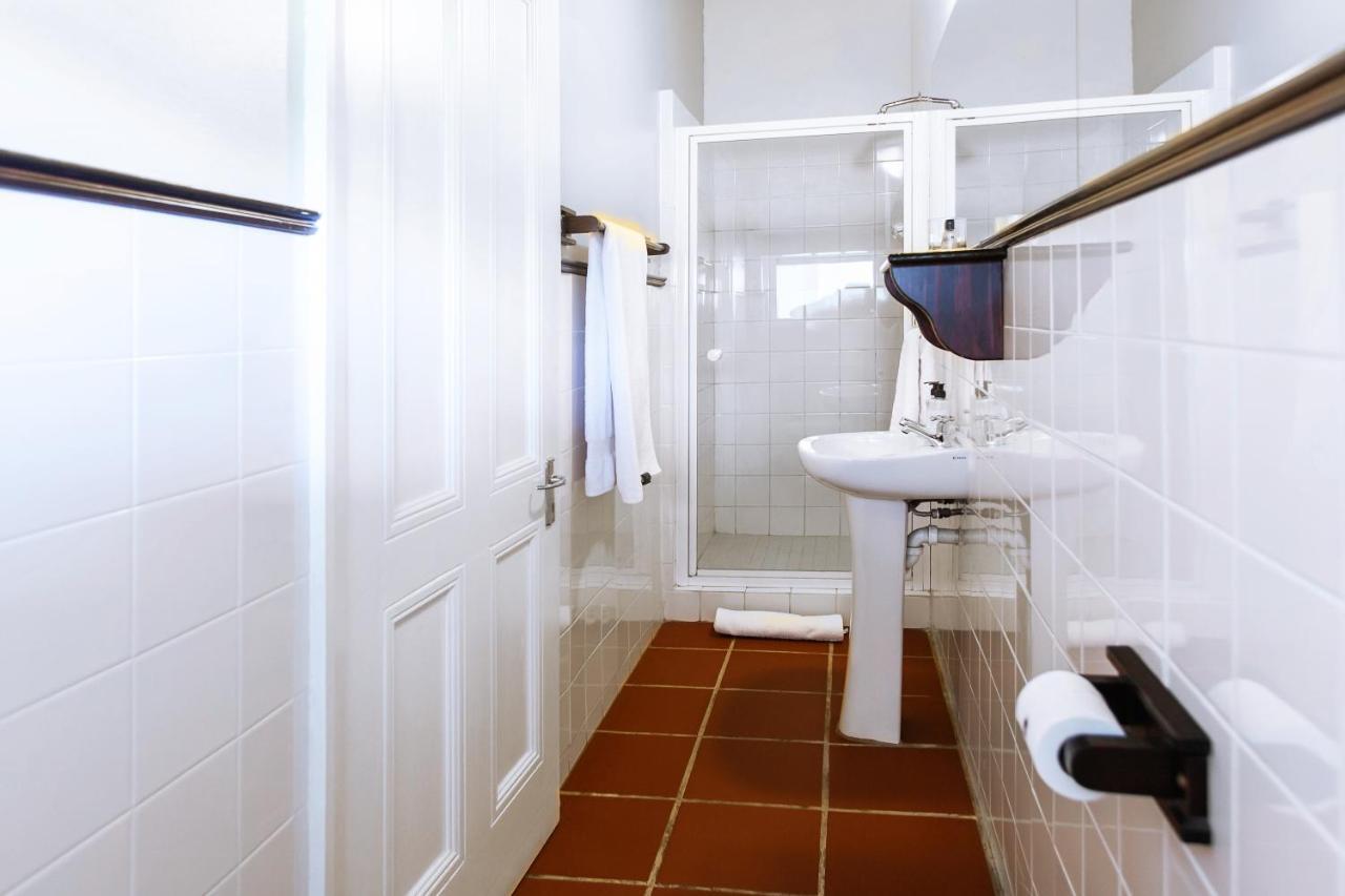 The Habit Guesthouse Вустер Экстерьер фото